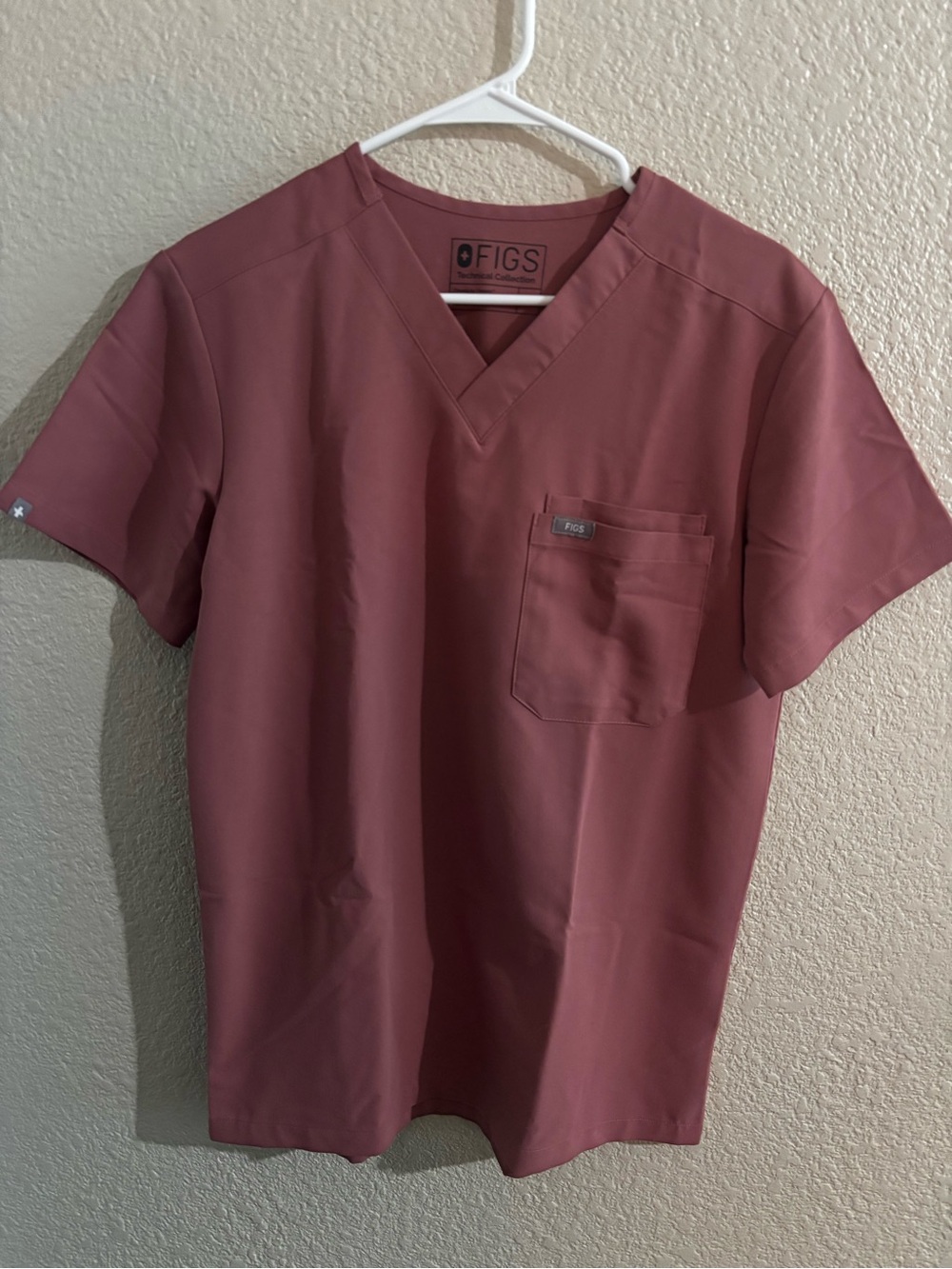 Figs Men’s technical collection set in Clay Rose